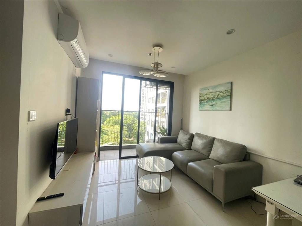 Cho thuê căn góc 3pn full nội thất vinhomes giá 10tr/tháng