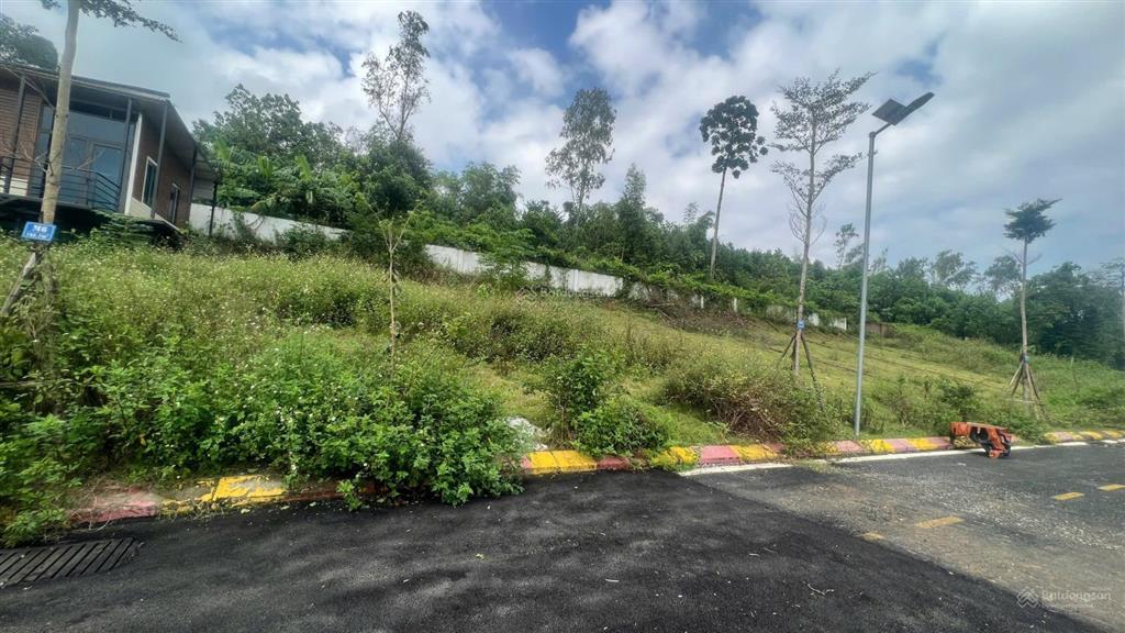 Chỉ hơn 3 tỷ view đẹp nhất nhì phú mãn 185m2, mặt tiền rộng gần trục chính, đường rộng