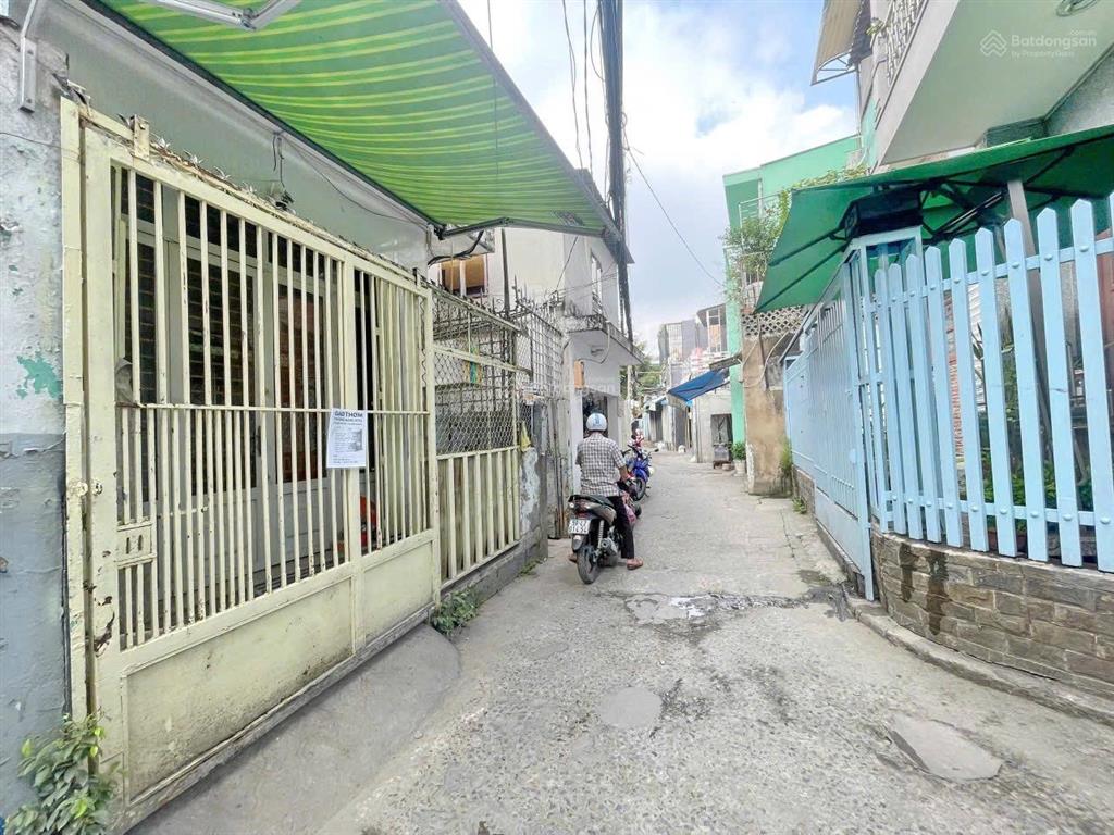 Bán nhà hẻm 433 huỳnh tấn phát  quận 7, tp.hcm