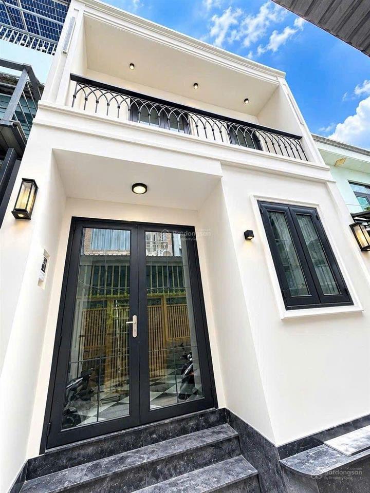 Nhà hẻm 88 nguyễn văn quỳ q7 giá 6,2 tỷ tl dt 5x9m kết cấu trệt, lầu