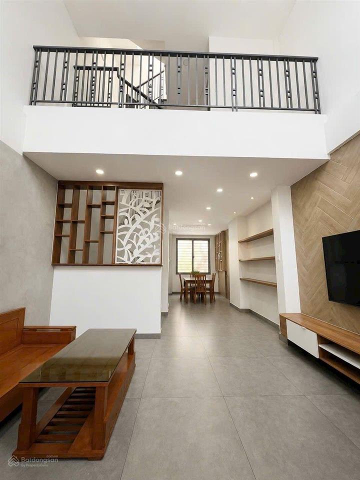 Giảm ngay 300 triệu chỉ còn 6,99 tỷ nhà đẹp 2 mặt tiền trước sau 271 lê văn lương