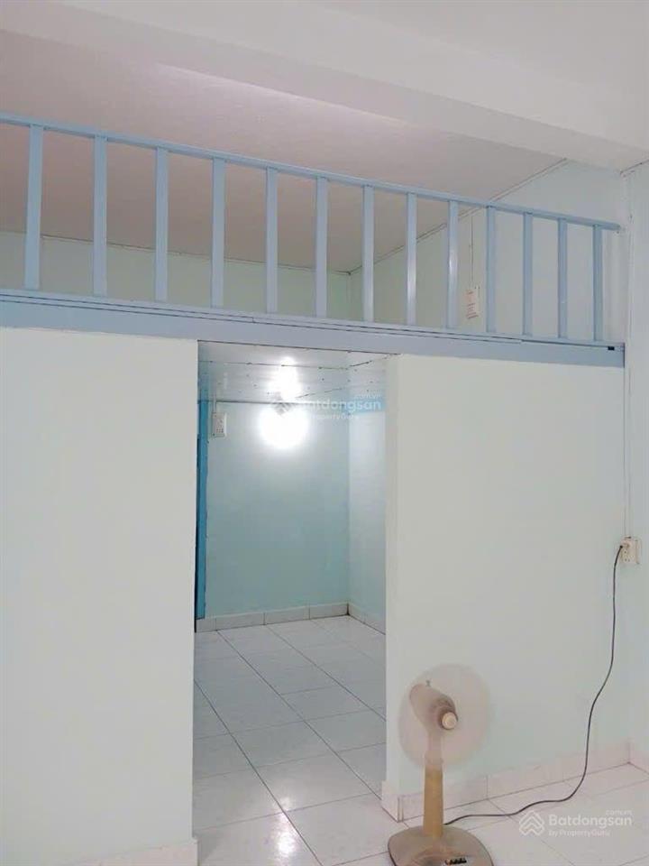 Bán chung cư 2pn ngô gia tự q10 giá 1,75tỉ