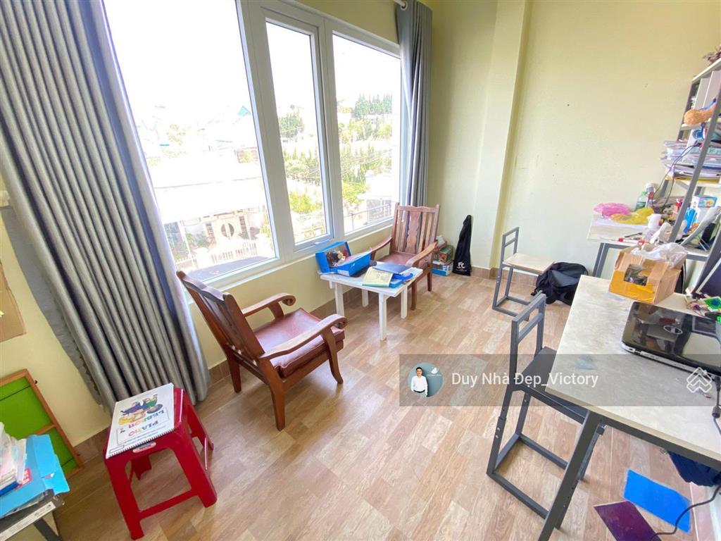 Nhà phố mặt tiền đường nhựa lữ gia  ngang 5m, gần 100m², trung tâm đà lạt  giá chỉ hơn 5 tỷ
