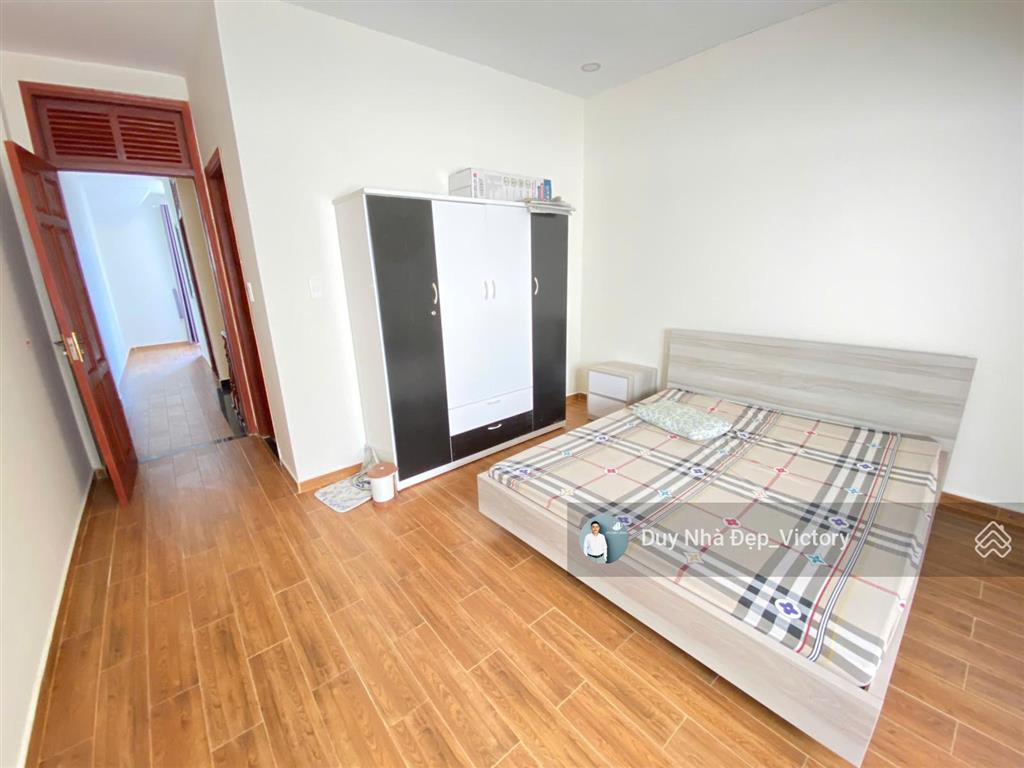 Nhà lữ gia đà lạt  không gian 3 tầng hiện đại, dtsd 200m², 4pn thoáng rộng