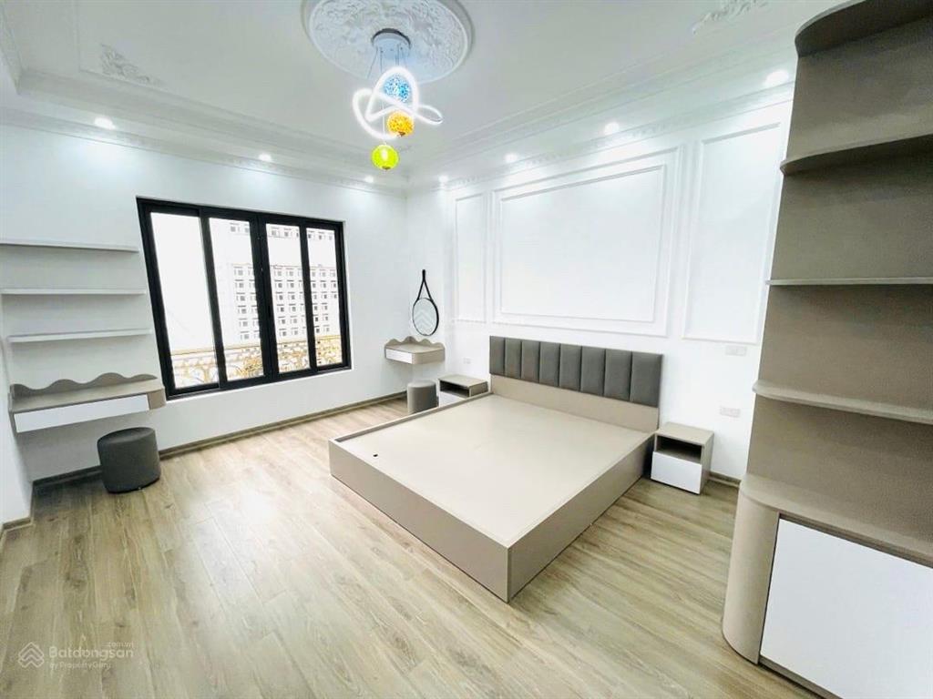 Bán nhà riêng 54m2, 19,5 tỷ, 6pn, 4wc, văn cao, liễu giai, ba đình, hà nội, hot!