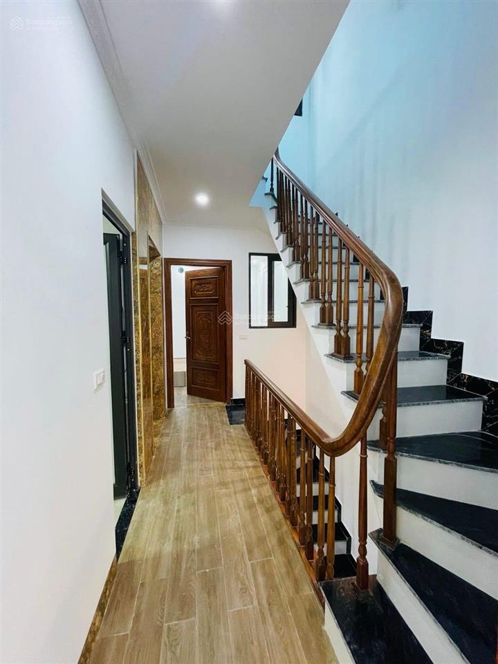 Bán nhà riêng 54m2, 19,5 tỷ, 6pn, 4wc, văn cao, liễu giai, ba đình, hà nội, hot!