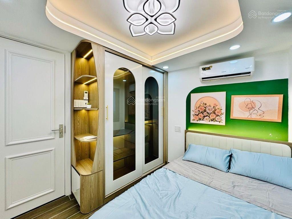 Bán nhà 4 tầng 5pn 4wc full nt tại nguyễn trọng tuyển, 6,75 tỷ, 30m2, đẹp, nhiều tiện ích