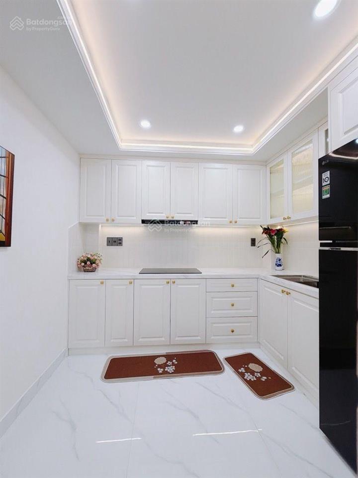 Hot! bán nhà riêng 5 tầng full nt tại phùng văn cung, phường 7, 7,65 tỷ, 31 m2 đã giảm sốc 300tr