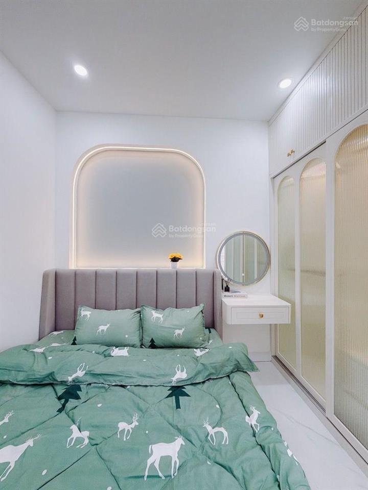 Hot! bán nhà riêng 5 tầng full nt tại phùng văn cung, phường 7, 7,65 tỷ, 31 m2 đã giảm sốc 300tr