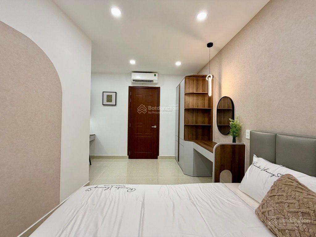 Siêu phẩm phan đình phùng 4 tầng btct full nội thất 4pn sân thượng hẻm sạch đẹp giá chỉ hơn 7tỷ