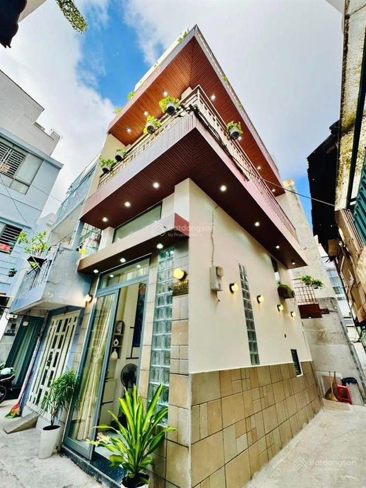 Bán nhà mới full nt 4pn4wc tại đường phùng văn cung, p.7, q.phú nhuận, 6,45 tỷ, 30m2