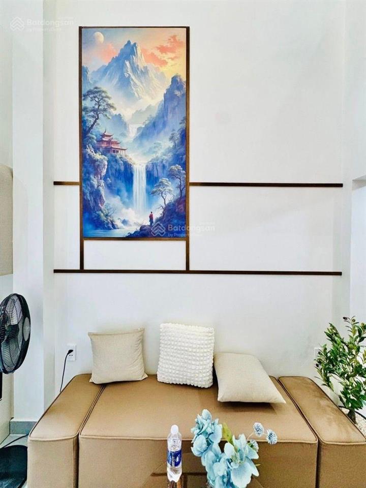 Bán nhà mới full nt 4pn4wc tại đường phùng văn cung, p.7, q.phú nhuận, 6,45 tỷ, 30m2