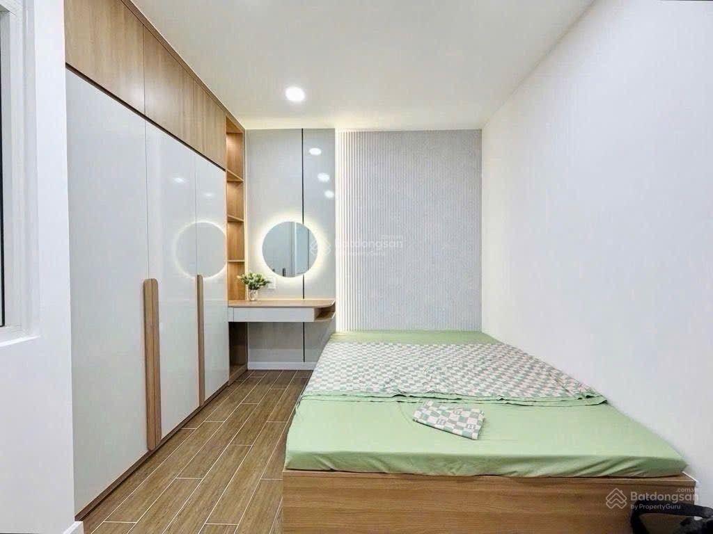 Bán nhà riêng 6pn 5wc tại hoàng văn thụ, 8,95 tỷ, 34 m2