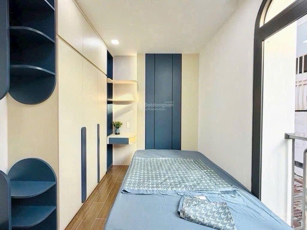 Bán nhà riêng 6pn 5wc tại hoàng văn thụ, 8,95 tỷ, 34 m2