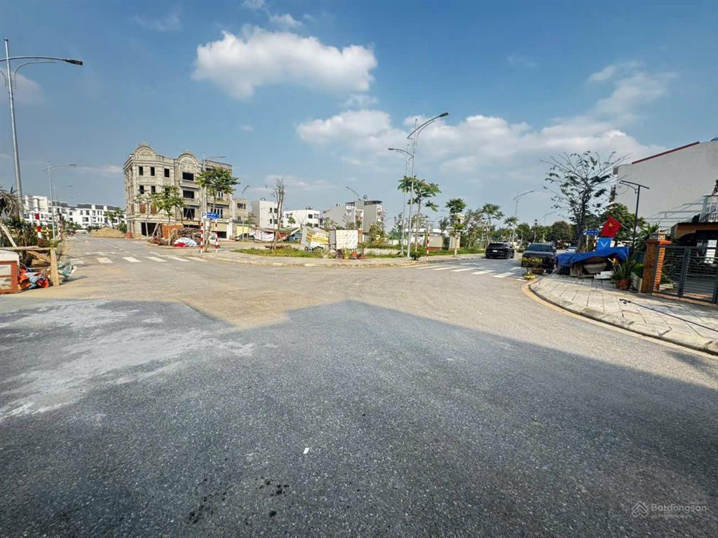 Bán lô đất vàng 90m khu tái định cư thôn nội đồng  xã quang minh  mê linh