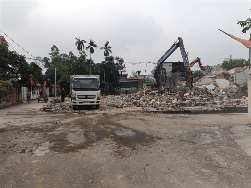 Bán lô đất đẹp 100m2 ninh cầm  tân dân  sóc sơn, đường quốc lộ 2, giá rẻ