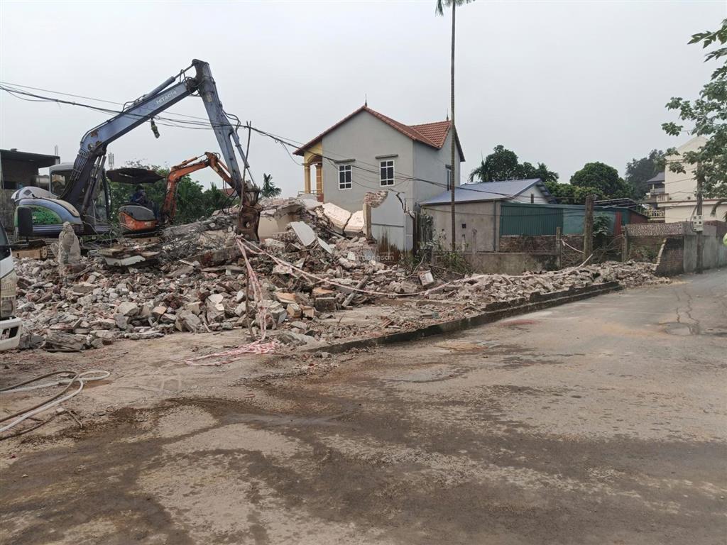 Bán lô đất đẹp 100m2 ninh cầm  tân dân  sóc sơn, đường quốc lộ 2, giá rẻ