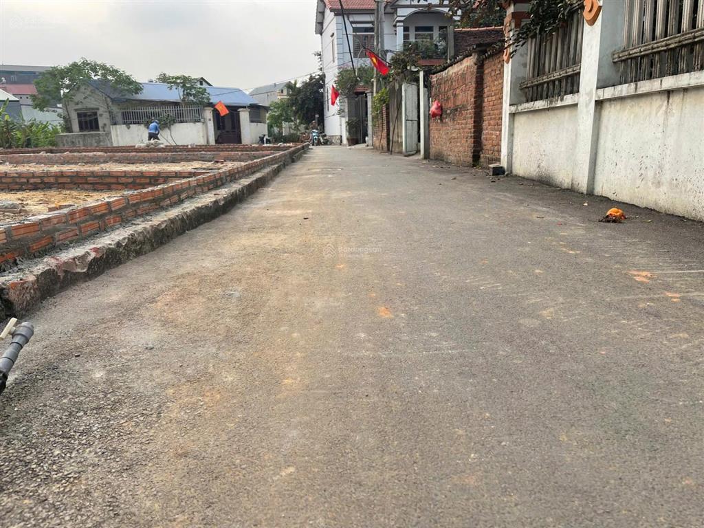 Bán lô đất đẹp 100m2 ninh cầm  tân dân  sóc sơn, đường quốc lộ 2, giá rẻ