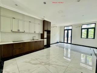 Cho thuê liền kề hoàn thiện 5 tầng vinhomes ocean park 2, nhà đẹp mê ly, giá cực rẻ 10tr/tháng.