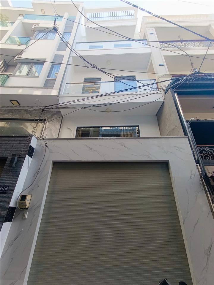 Nhà mới đẹp xách vali vào ở ngay đường dương quảng hàm + 4 tầng (4,3x10m) 4 phòng master wc riêng