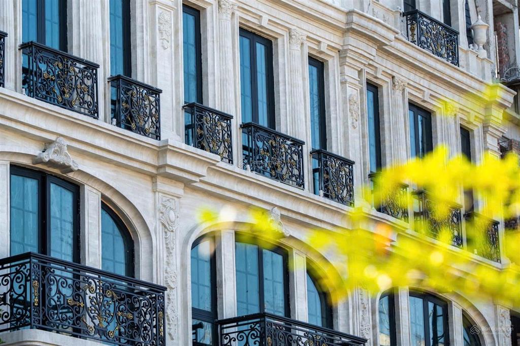 Duy nhất 1 căn 50m2 noble tây thăng long đối diện bể bơi giá 9.5 tỷ, vận hành worldhotels