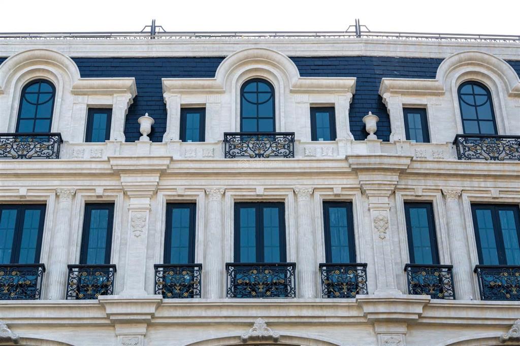 Duy nhất 1 căn 50m2 noble tây thăng long đối diện bể bơi giá 9.5 tỷ, vận hành worldhotels