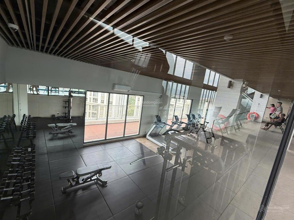 Chính chủ bán gấp cc dragon castle hạ long, căn góc đông nam 3pn 90m2, full nội thất mới tinh