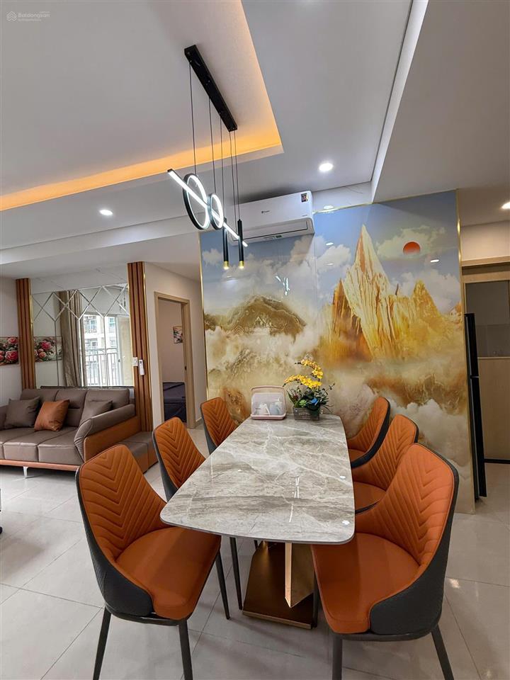 Chính chủ bán gấp cc dragon castle hạ long, căn góc đông nam 3pn 90m2, full nội thất mới tinh