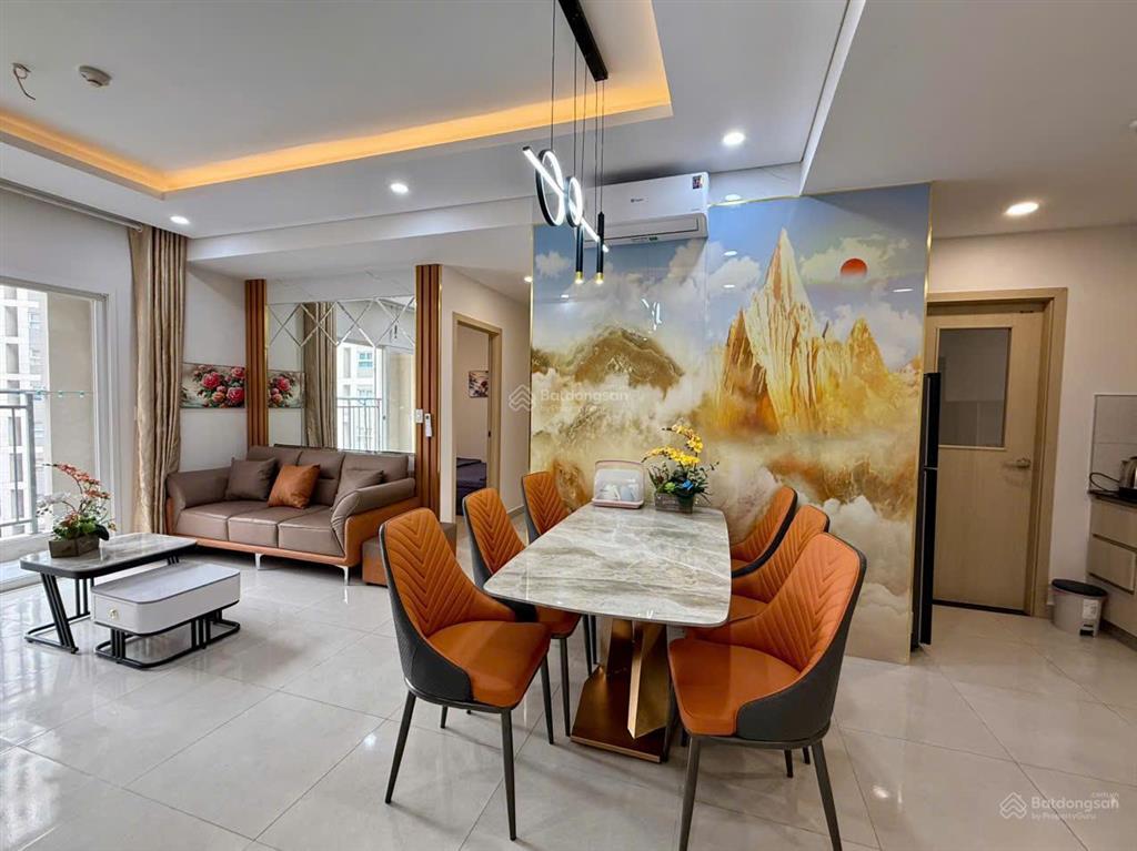 Chính chủ bán gấp cc dragon castle hạ long, căn góc đông nam 3pn 90m2, full nội thất mới tinh