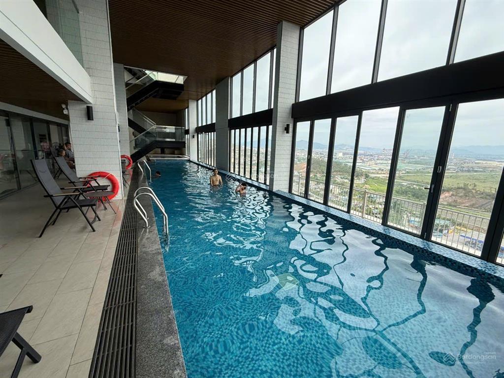 Chính chủ bán gấp cc dragon castle hạ long, căn góc đông nam 3pn 90m2, full nội thất mới tinh