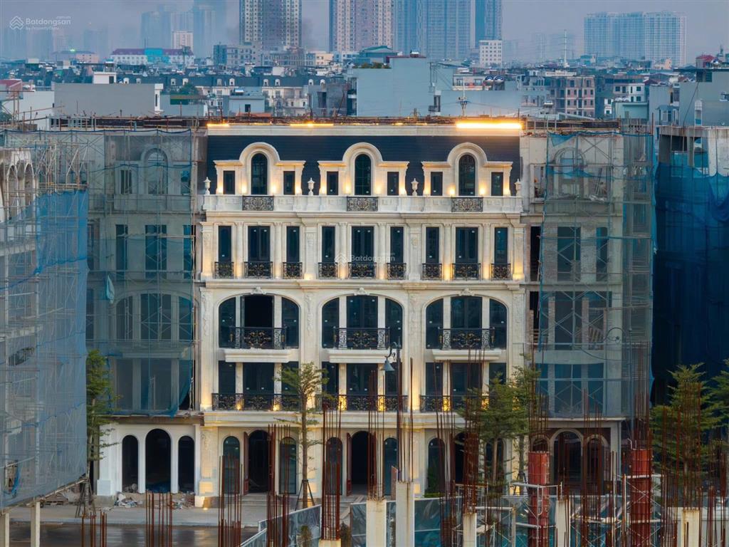 Căn góc shophouse noble palace tây thăng long bằng giá căn liền kề trong dãy tổng chi phí 14,3 tỷ