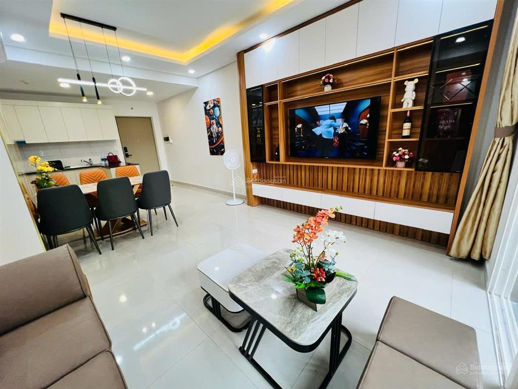 Chính chủ cho thuê cc dragon castle hạ long, căn góc đông nam 3pn 90m2, full nội thất mới tinh