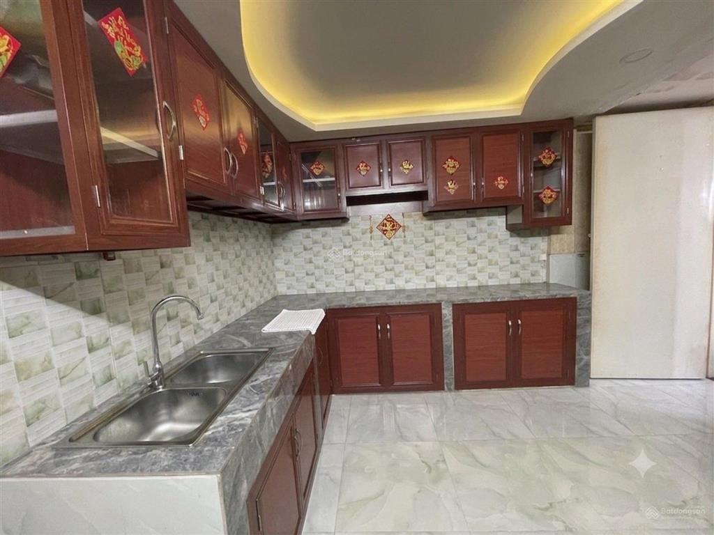 Trung tâm bình phú quận 6 hẻm xe hơi đỗ cửa  chỉ 8.5 t,y
diện tích 4m x 17m