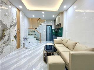 Quận 11 lạc long quân gần đầm sen nhà đẹp vào ở ngay nhỉnh 4 tỷ