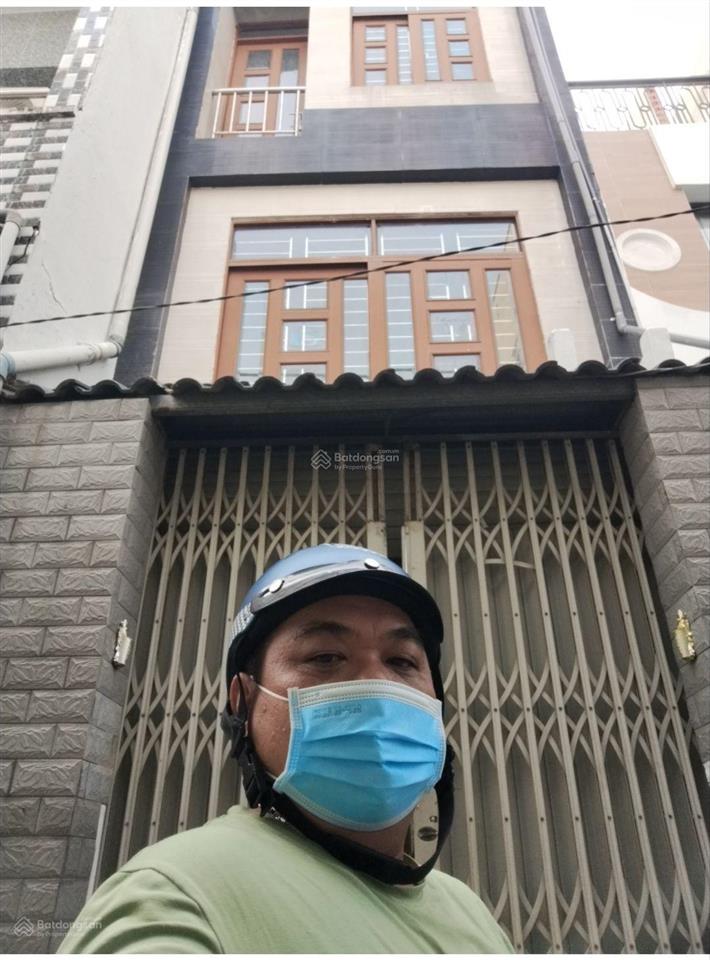 Kinh dương vương  bình tân  cách mặt tiền 10m  chỉ 3,x t, y diện tích 3,2 x 8,2m