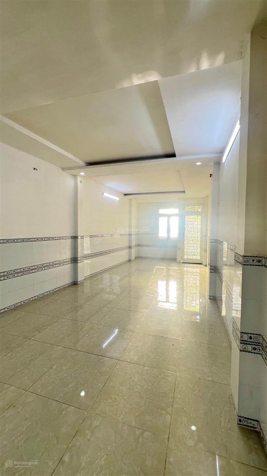 Hẻm như mặt tiền thái phiên q.11  ô tô tránh nhau giá 8,x tỷ tl
