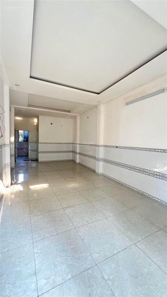 Hẻm như mặt tiền thái phiên q.11  ô tô tránh nhau giá 8,x tỷ tl