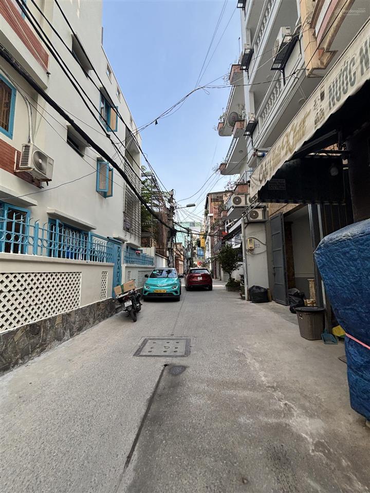 Bán nhà hai bà trưng. phường võ thị sáu, quận 3. dt 6,2 x 21m. 129m2. 3 tầng. giá 32 tỷ tl