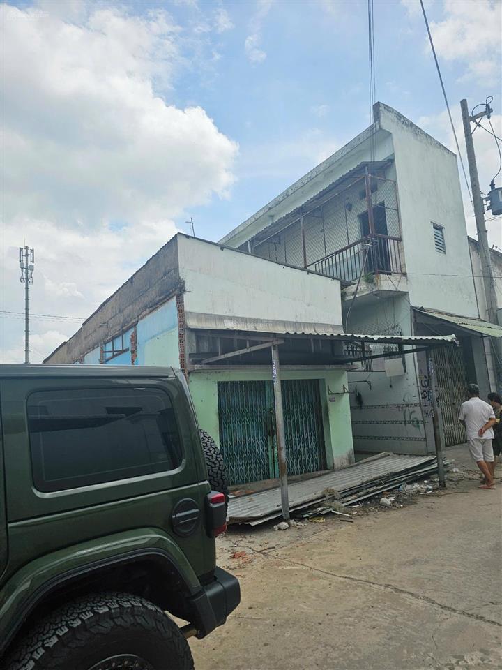 Bán 630m2 đất đức hòa hạ  2 mặt tiền đường lớn  5 sổ riêng  đang kinh doanh nhà trọ