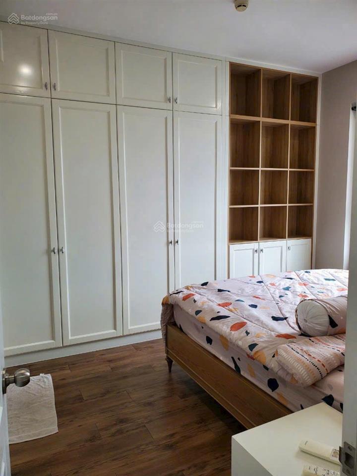 Bán căn hộ 2pn 2wc 71m2 saigon south full nt giá 6 tỷ, bao thuế phí sang tên