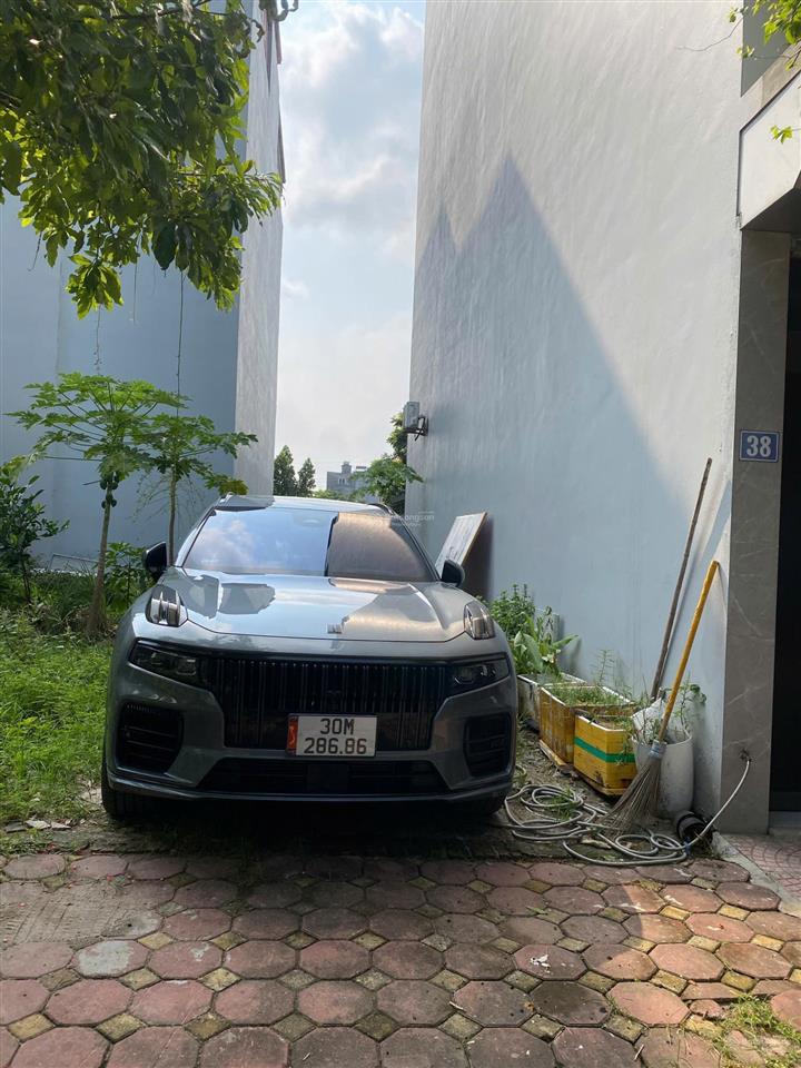 Tái định cư gia lâm  phân lô vỉa hè  ô tô tránh trước nhà  chủ giảm gấp 650 triệu