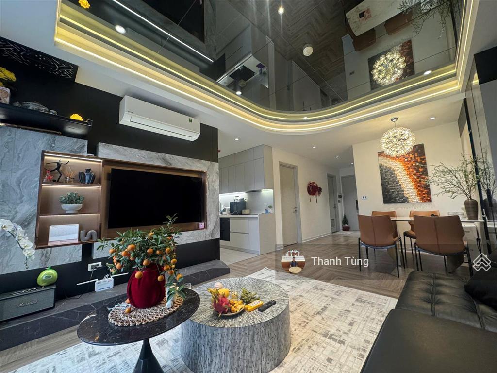 Bán biệt thự tây nam linh đàm dt 220m2 xây 3,5 tầng nội thất sang trọng giá 7x tỷ