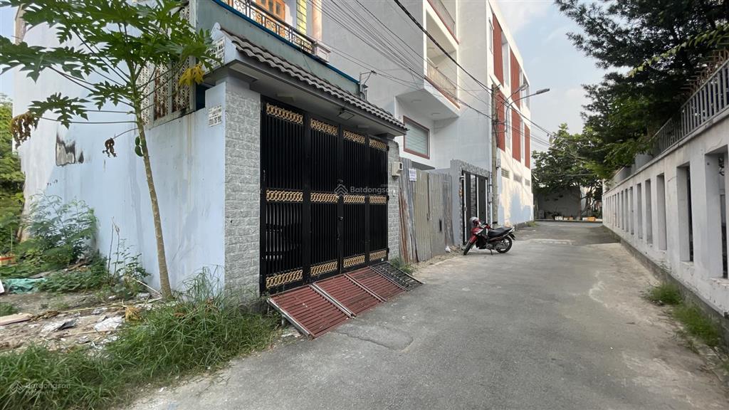 88,2m2  6,5 tỷ đất hxx sát mặt tiền đường số 40, linh đông gần ngay chợ thủ đức nhiều tiện ích