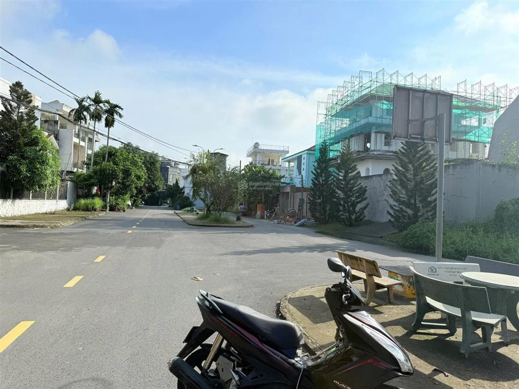 Bán đất mặt tiền kinh doanh đường số 10 khu bên sông  hiệp bình chánh