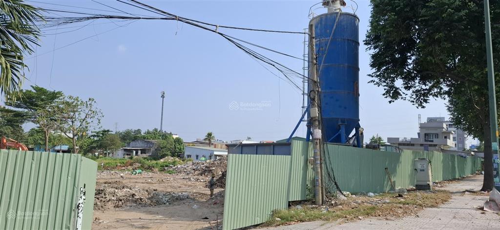 Lô góc 2 mặt tiền  sát phạm văn đồng & vành đai 2  linh đông, thủ đức