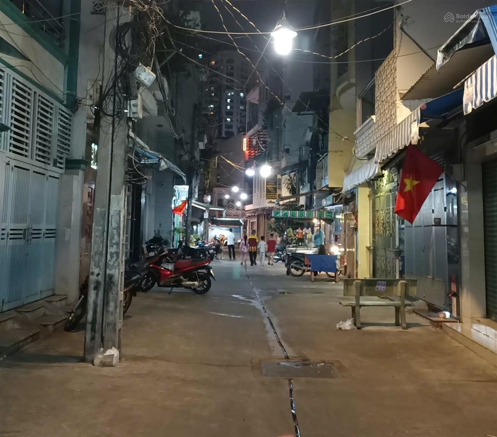 Chính chủ cho thuê nhà sạch đẹp hẻm rộng an ninh