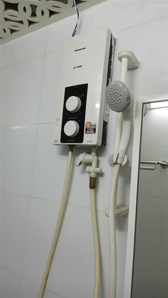Chính chủ cho thuê nhà sạch đẹp hẻm rộng an ninh