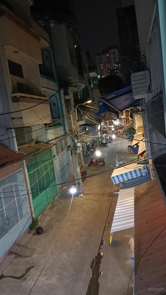 Chính chủ cho thuê nhà sạch đẹp hẻm rộng an ninh