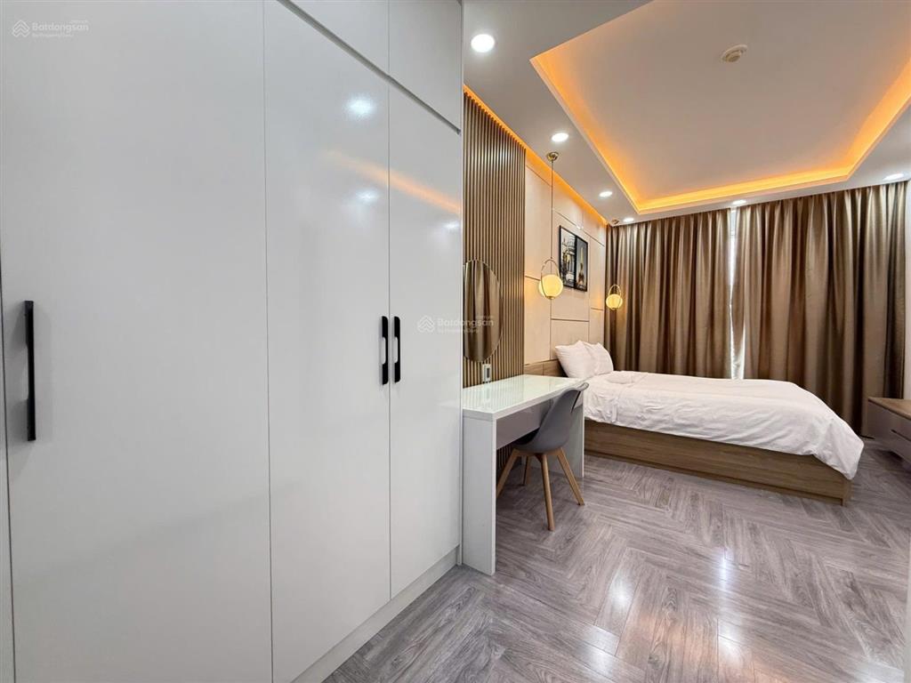 Cho thuê căn hộ 3pn 105m vào ở liền giá 27tr/tháng có nội thất  0937 781 ***