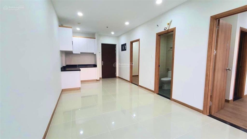 Bán bcons miền đông  liền kề metro số 1 và làng đại học  căn 2pn chỉ 2 tỷ300tr  sẵn hd thuê 7tr